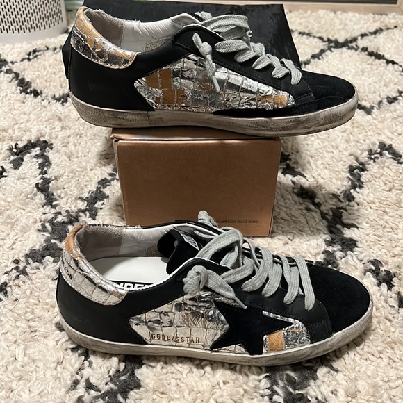Golden Goose Super Star Sneakers - Picture 4 of 5